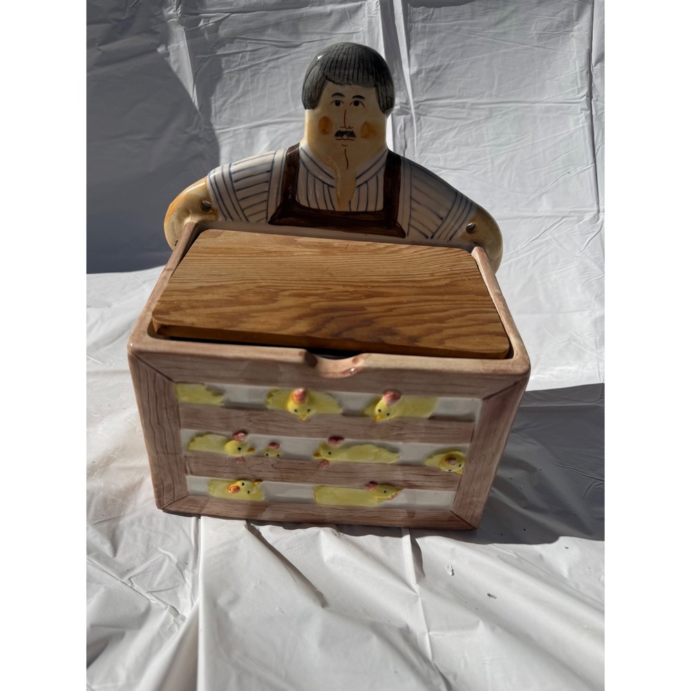 Sigma Les Artisans Ceramic Farmer Chick Wood Lid Storage Box Japan 1983 Vintage